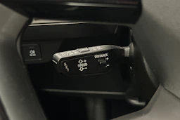 harmaa Audi Q4 e-tron 2023 kuva 19.