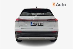 valkoinen Audi Q4 e-tron 2023 kuva 3.