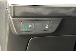 sininen Audi Q4 e-tron 2023 kuva 20.