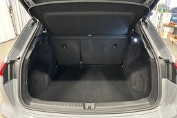 harmaa Audi Q4 e-tron 2023 kuva 26.