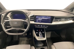 met. harmaa Audi Q4 e-tron 2023 kuva 7.
