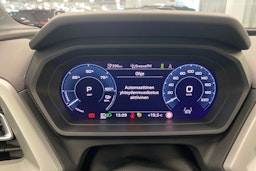 met. harmaa Audi Q4 e-tron 2023 kuva 11.