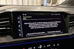 harmaa Audi Q4 e-tron 2023 kuva 17.