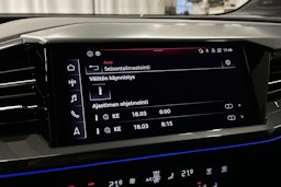 harmaa Audi Q4 e-tron 2023 kuva 18.