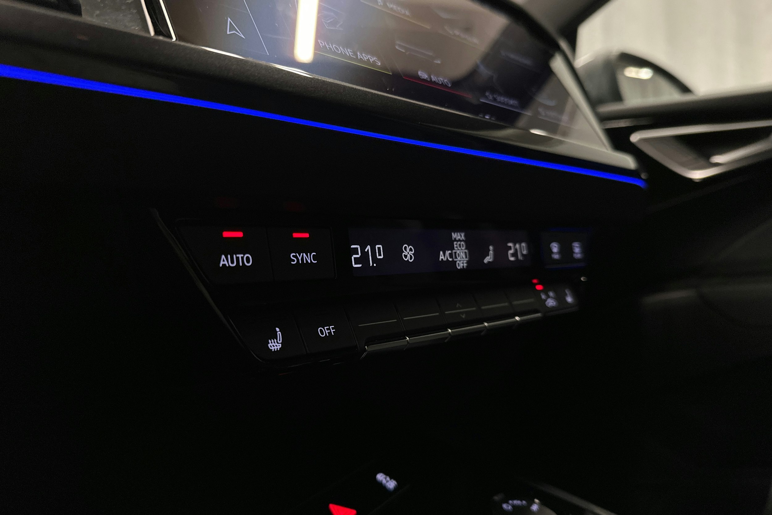 harmaa Audi Q4 e-tron 2023 kuva 22.