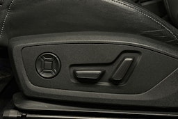 harmaa Audi Q4 e-tron 2023 kuva 26.