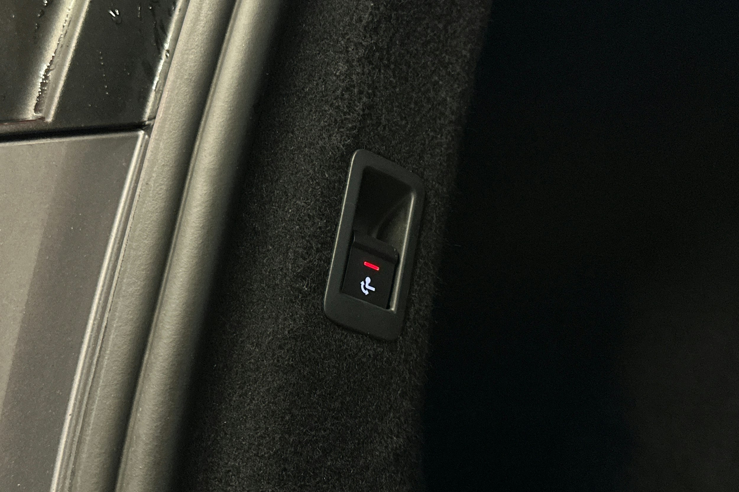 harmaa Audi Q4 e-tron 2023 kuva 31.