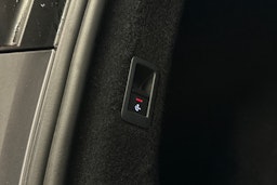 harmaa Audi Q4 e-tron 2023 kuva 31.