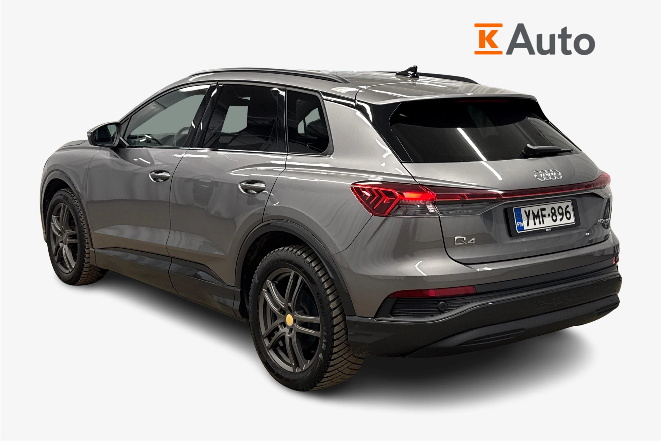 harmaa Audi Q4 e-tron 2023 kuva 2.