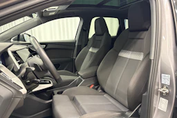 harmaa Audi Q4 e-tron 2023 kuva 23.