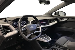 harmaa Audi Q4 e-tron 2023 kuva 7.