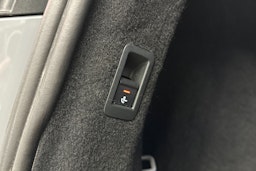 harmaa Audi Q4 e-tron 2023 kuva 16.