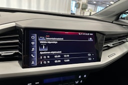 harmaa Audi Q4 e-tron 2023 kuva 22.