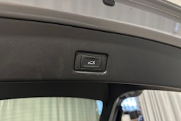 harmaa Audi Q4 e-tron 2023 kuva 29.