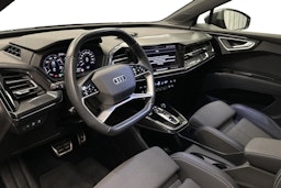 harmaa Audi Q4 e-tron 2023 kuva 7.