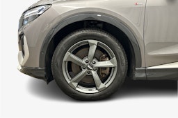 harmaa Audi Q4 e-tron 2023 kuva 11.