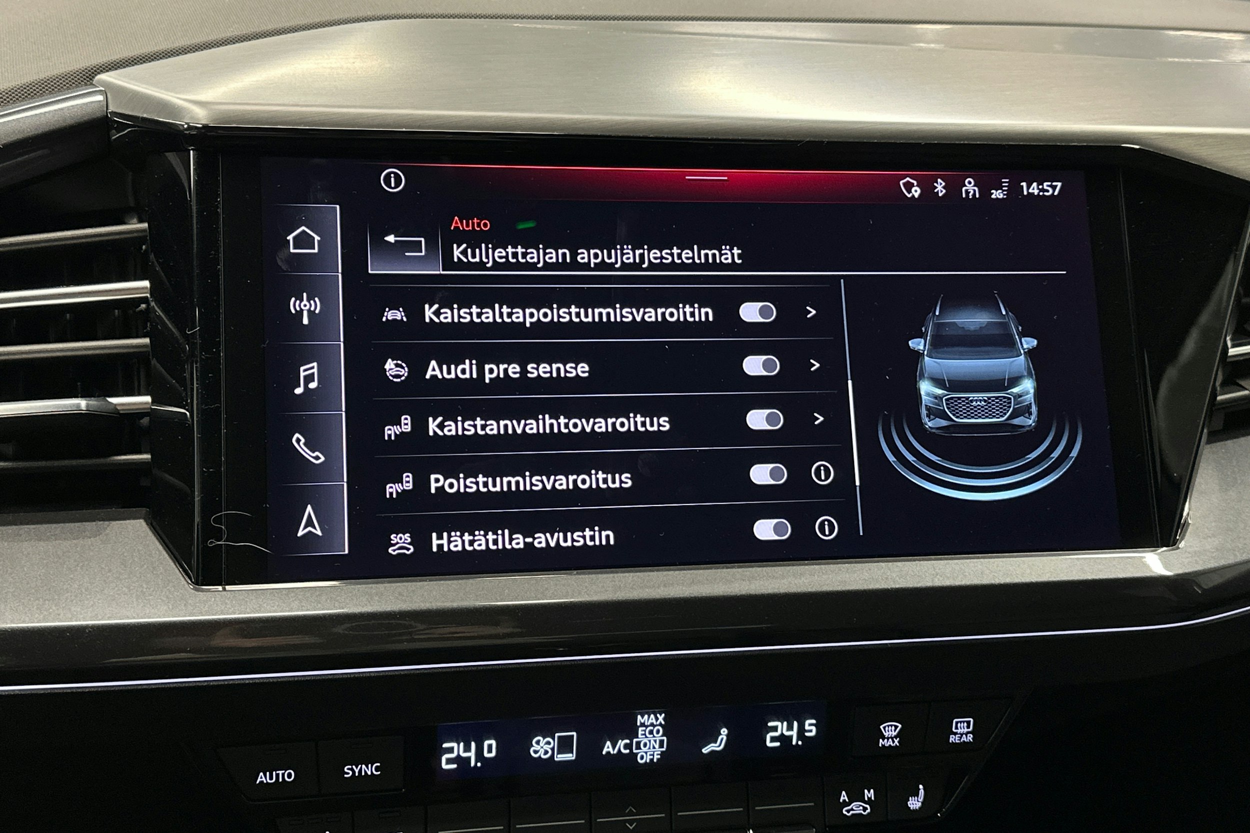 harmaa Audi Q4 e-tron 2023 kuva 25.