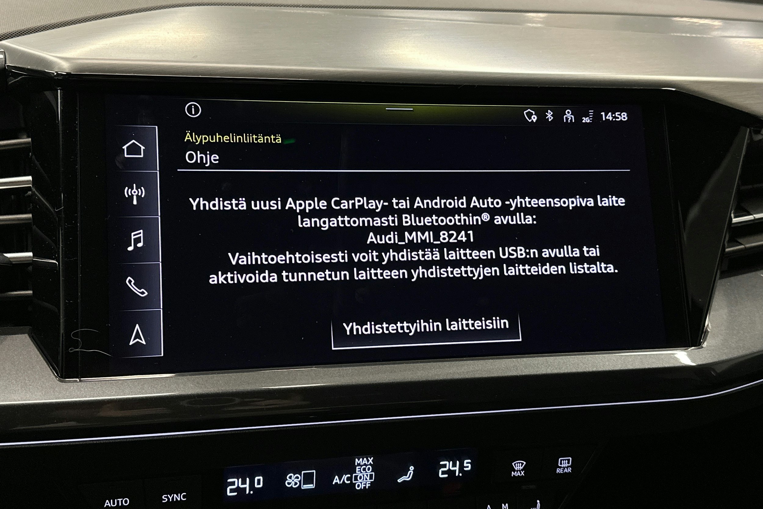 harmaa Audi Q4 e-tron 2023 kuva 28.