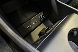 harmaa Audi Q4 e-tron 2023 kuva 34.