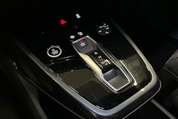 harmaa Audi Q4 e-tron 2023 kuva 35.