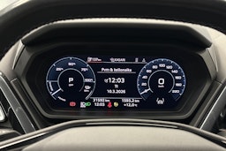 valkoinen Audi Q4 e-tron 2023 kuva 20.