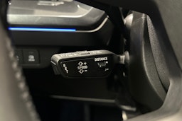 valkoinen Audi Q4 e-tron 2023 kuva 21.