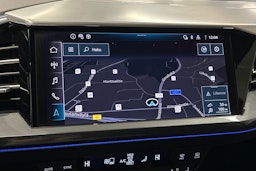 valkoinen Audi Q4 e-tron 2023 kuva 22.