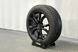 harmaa Audi Q4 e-tron 2023 kuva 13.