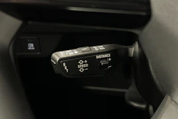 harmaa Audi Q4 e-tron 2023 kuva 23.