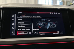 harmaa Audi Q4 e-tron 2023 kuva 27.