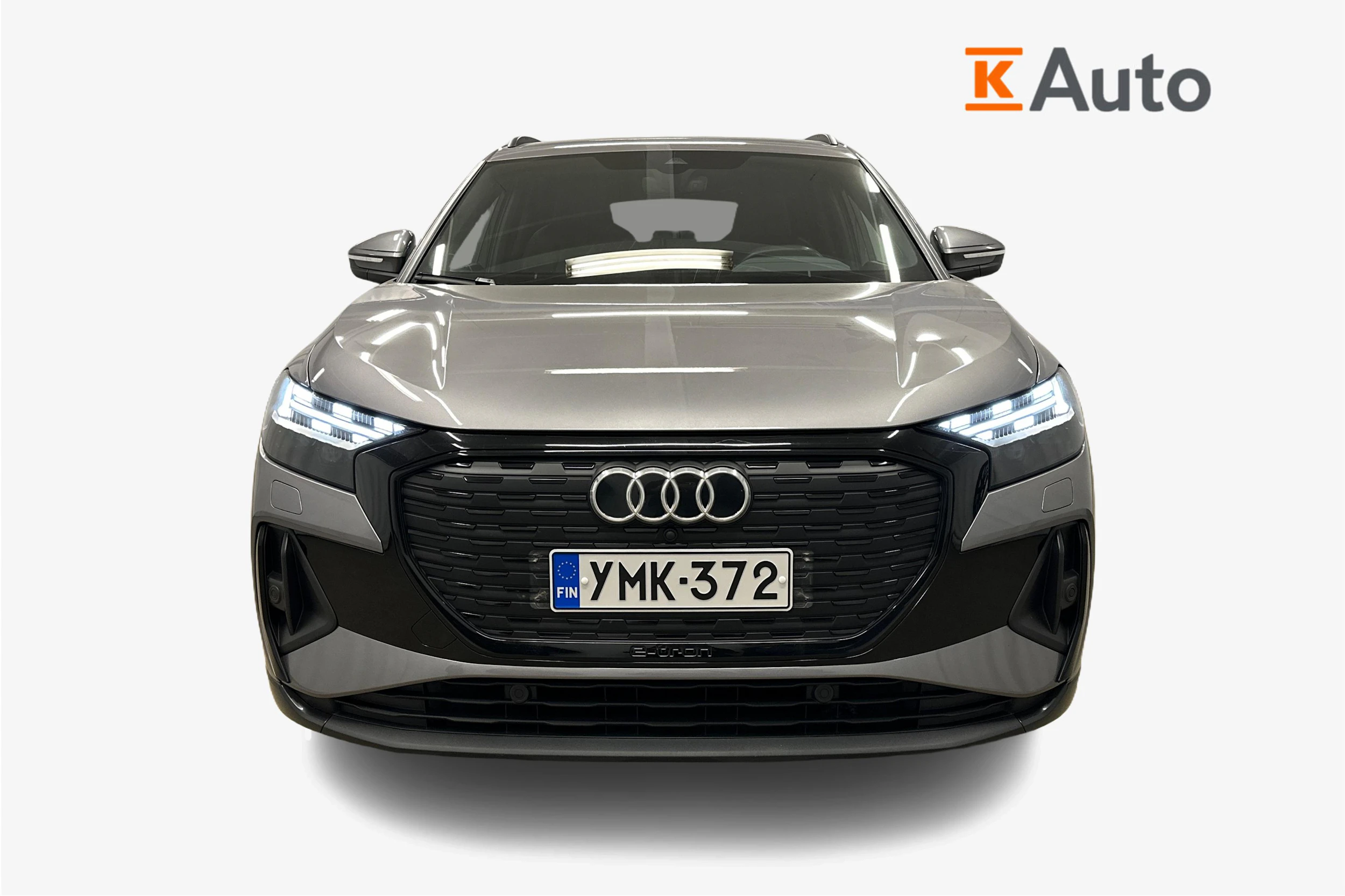 harmaa Audi Q4 e-tron 2023 kuva 5.