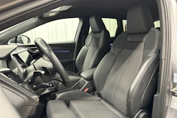 harmaa Audi Q4 e-tron 2023 kuva 26.