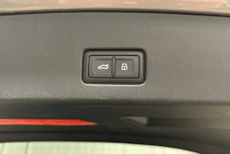 harmaa Audi Q4 e-tron 2023 kuva 29.