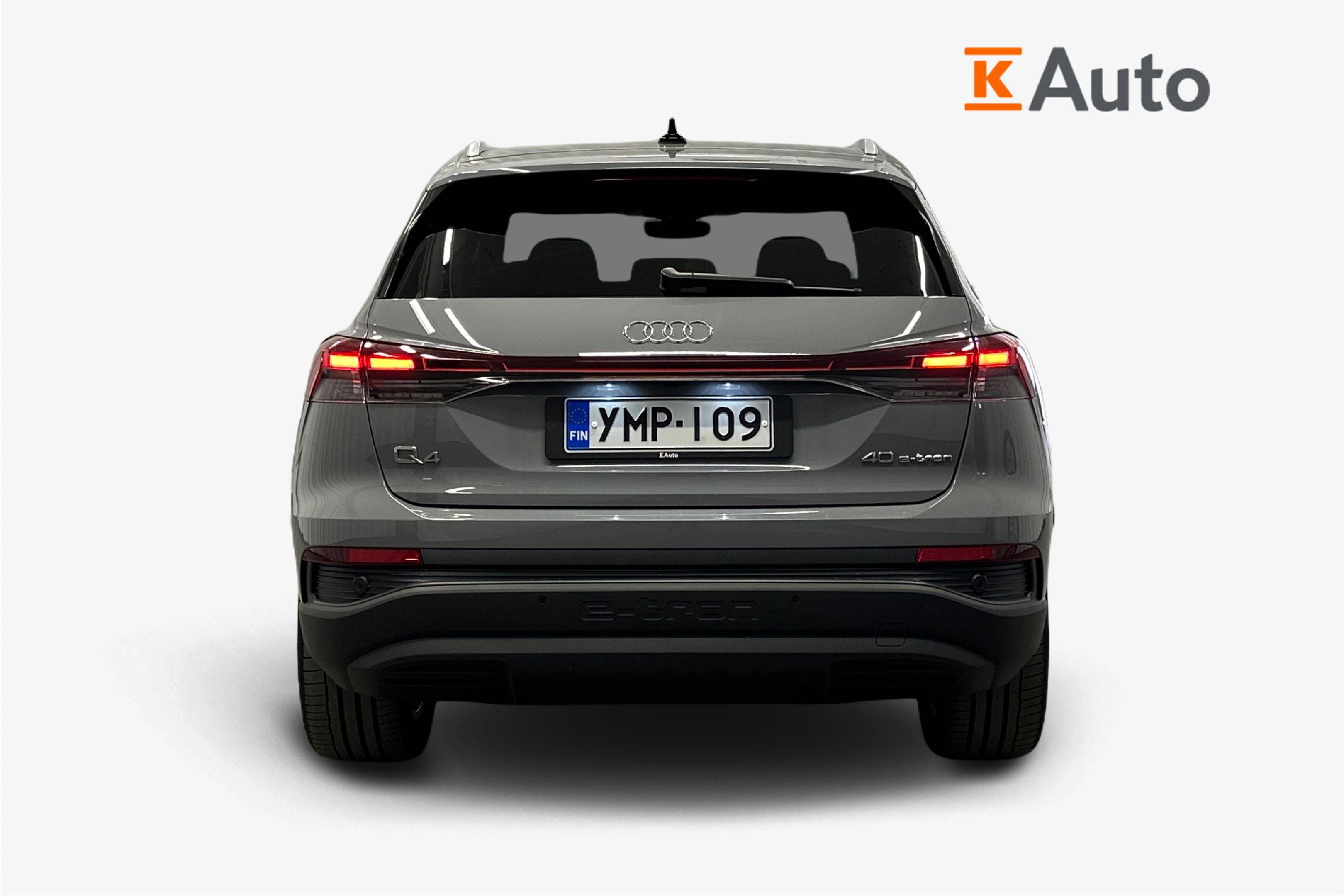 Audi Q4 e-tron 40 e-tron 2023, photo 3/28