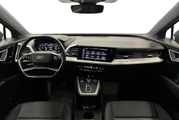 harmaa Audi Q4 e-tron 2023 kuva 9.