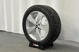 harmaa Audi Q4 e-tron 2023 kuva 13.