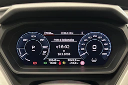 harmaa Audi Q4 e-tron 2023 kuva 24.