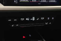 harmaa Audi Q4 e-tron 2023 kuva 30.