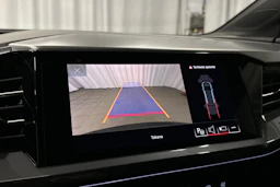 musta Audi Q4 e-tron 2023 kuva 15.