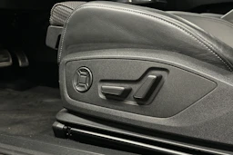 musta Audi Q4 e-tron 2023 kuva 22.
