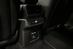 musta Audi Q4 e-tron 2023 kuva 24.