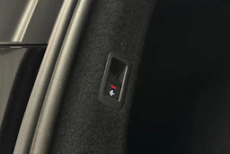 musta Audi Q4 e-tron 2023 kuva 27.