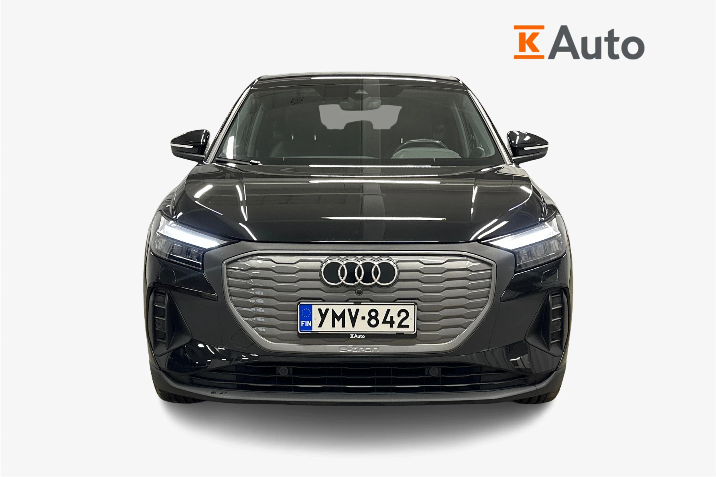 musta Audi Q4 e-tron 2023 kuva 4.