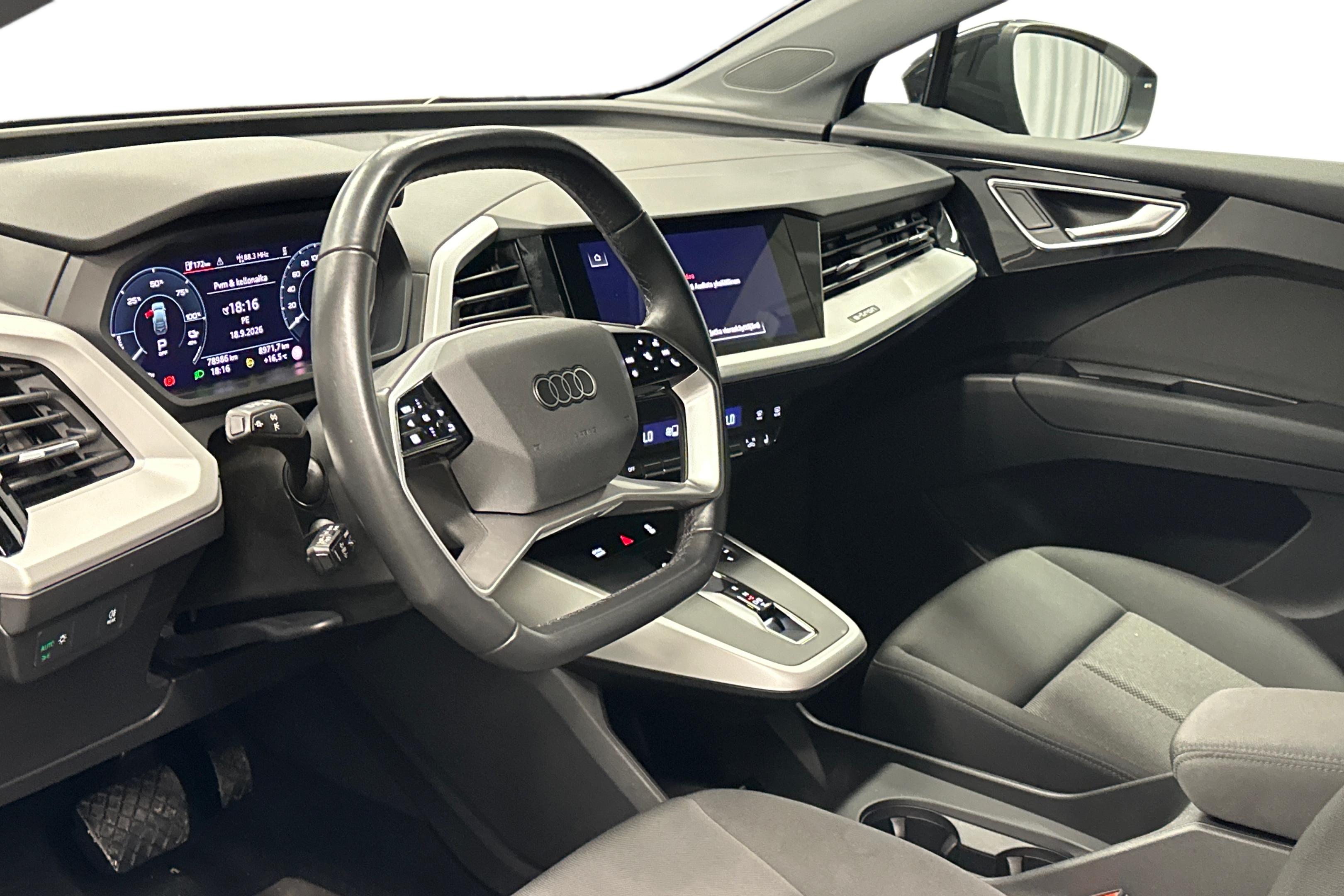 Audi Q4 e-tron 40 e-tron Sportback 2023, photo 6/26