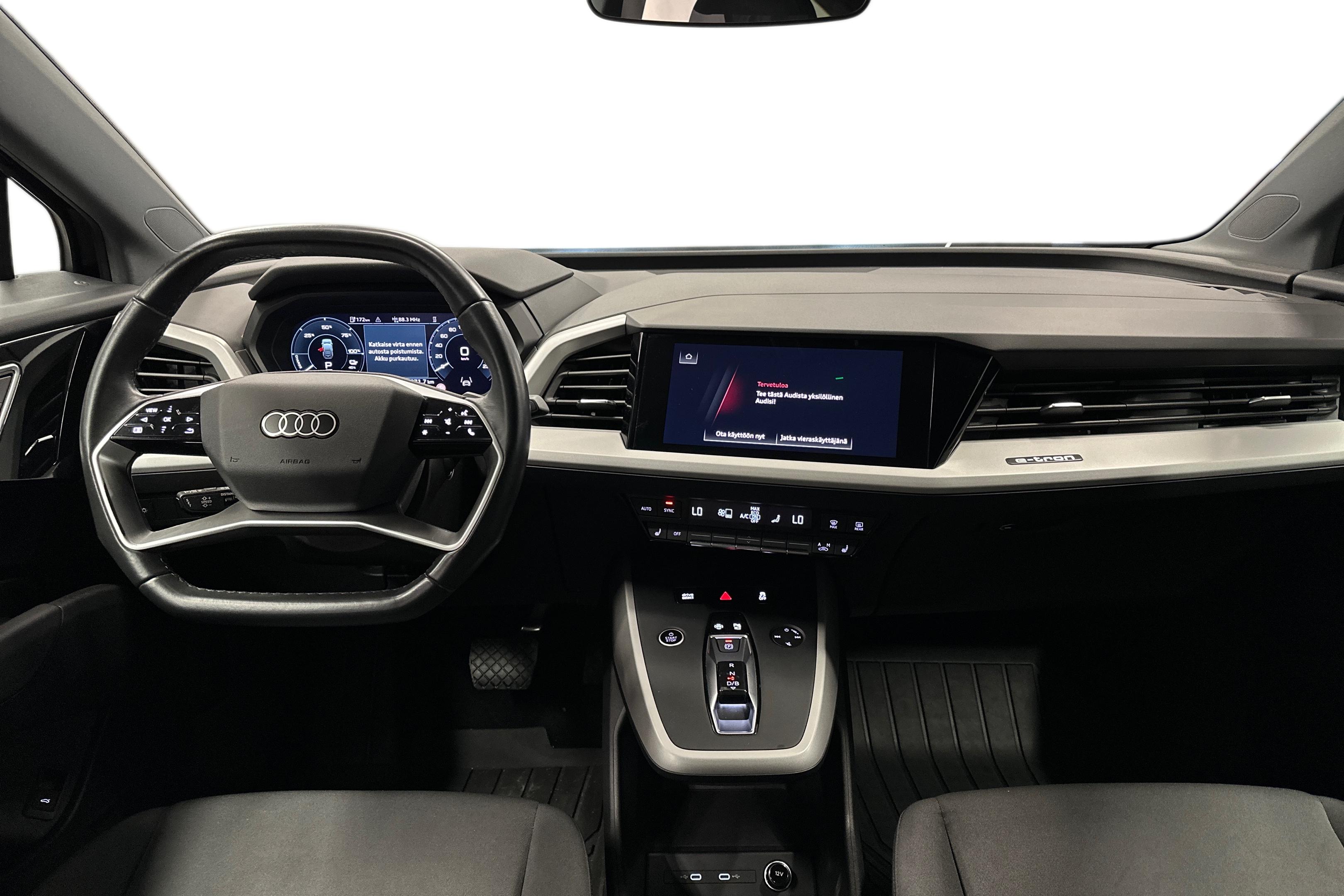 Audi Q4 e-tron 40 e-tron Sportback 2023, photo 7/26