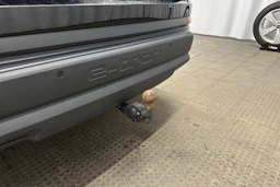 musta Audi Q4 e-tron 2023 kuva 25.