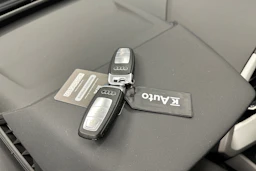 musta Audi Q4 e-tron 2023 kuva 26.