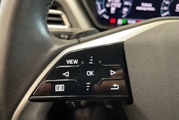 harmaa Audi Q4 e-tron 2023 kuva 18.