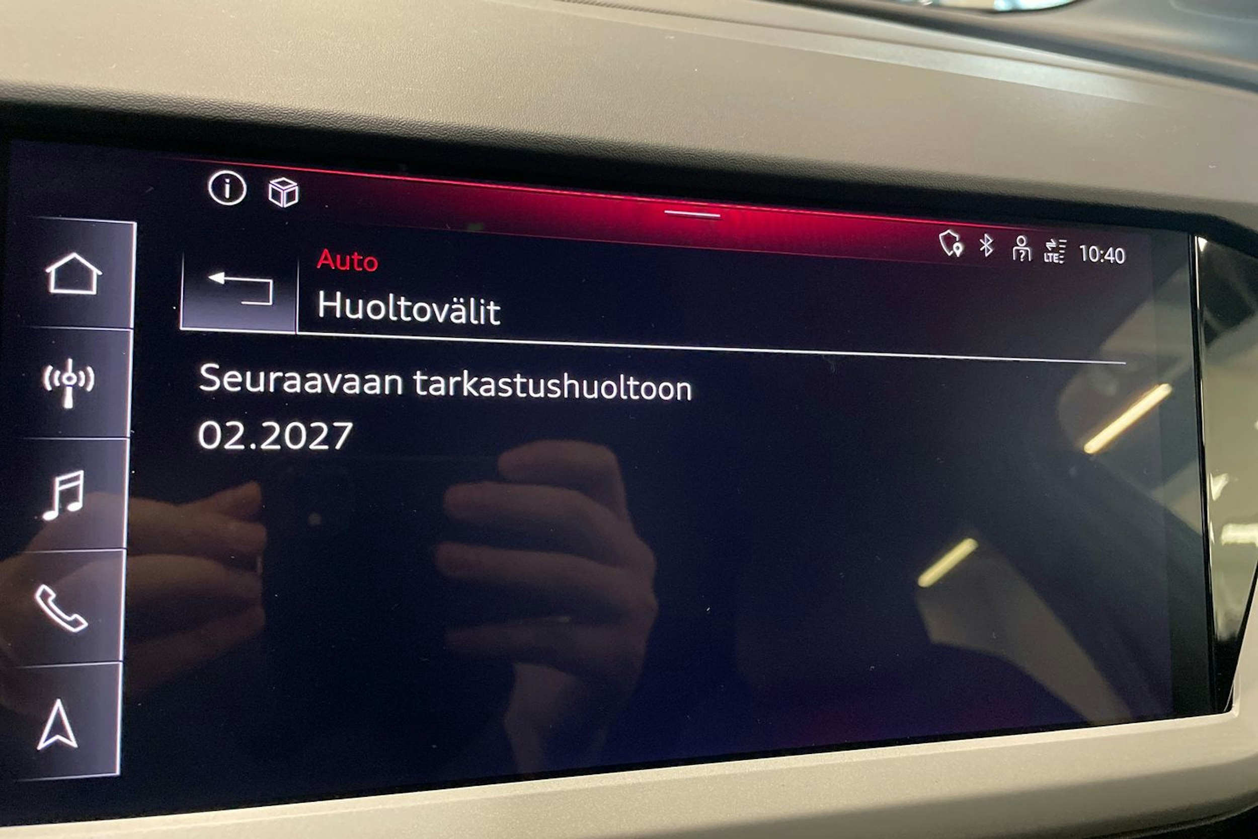harmaa Audi Q4 e-tron 2023 kuva 35.