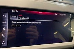 harmaa Audi Q4 e-tron 2023 kuva 35.